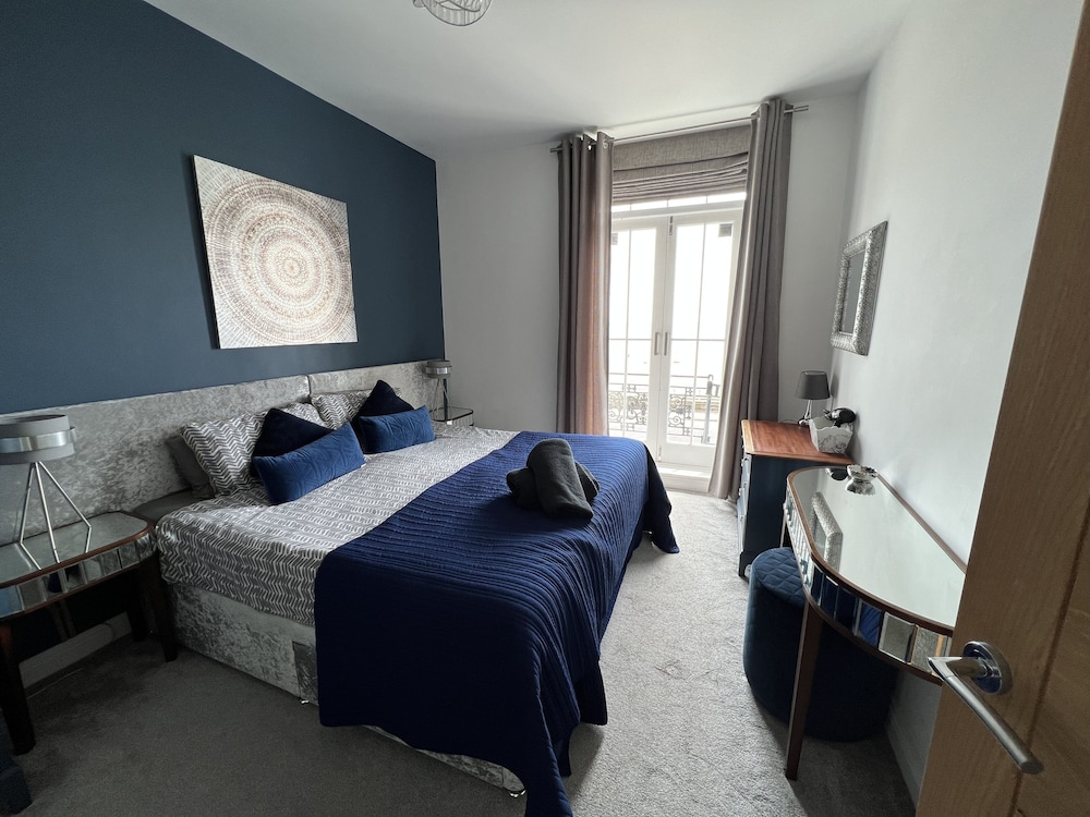 Luxury on the beach view 2