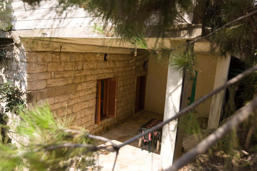 Boustany Guest House - Hostel