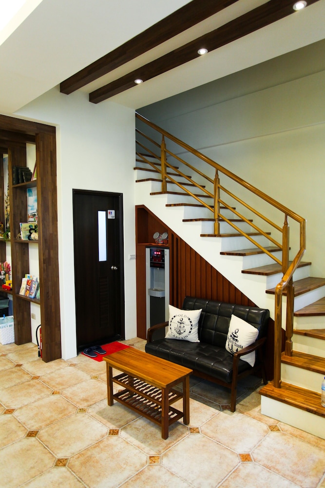 Soft Travel Hostel