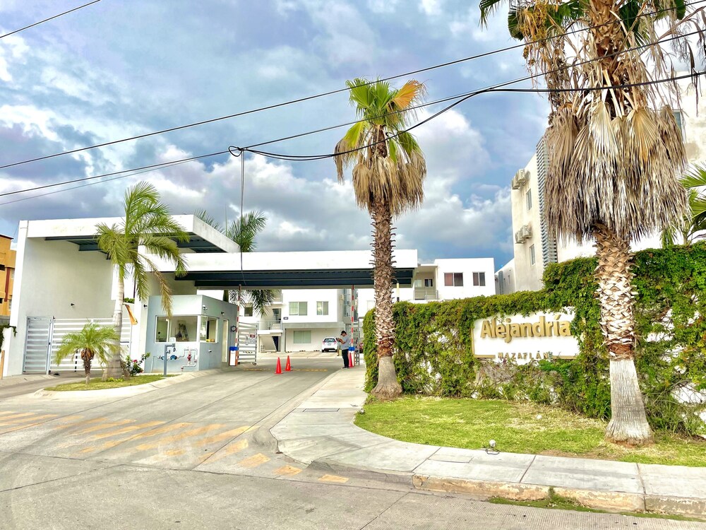 Alejandria Apartments view 3