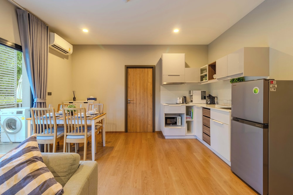 2Br Pool Access Near Rawai Beach C241