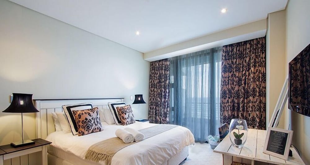 The Pearls of Umhlanga