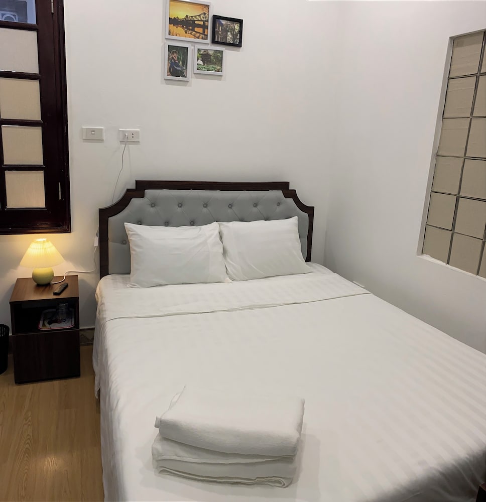Hanoi Adela Hotel