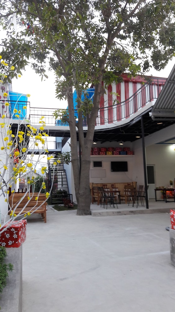 Sweethome - Hostel