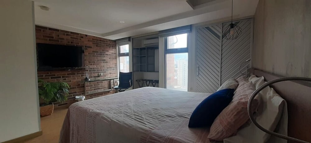 apartment with stunning location