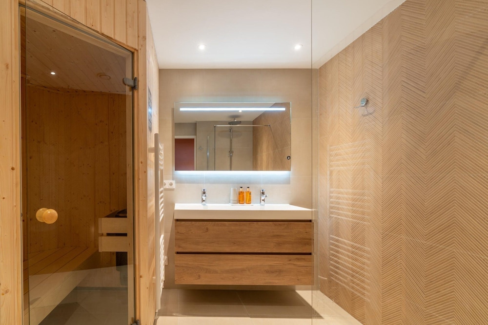 Sea View Apartment