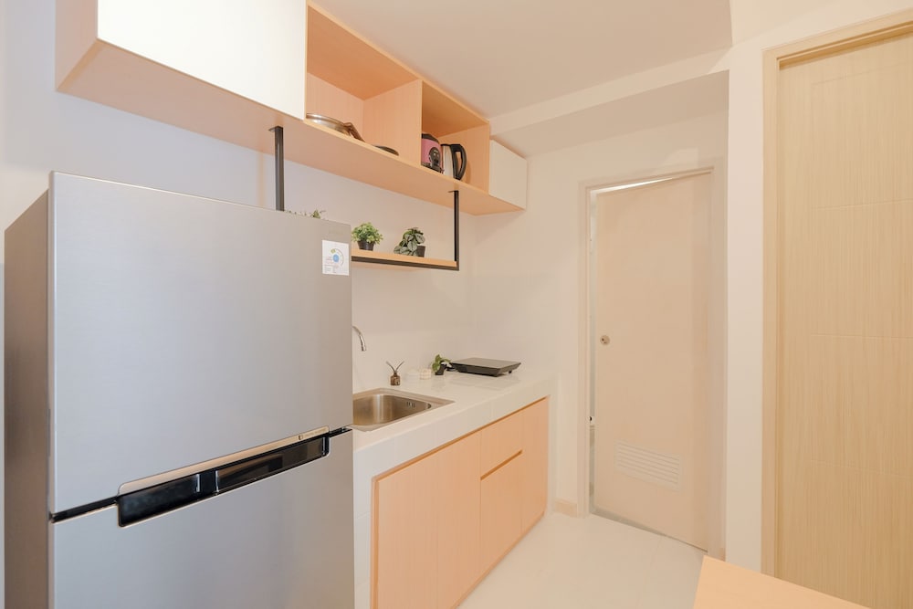 Neat 2Br At Tokyo Riverside Pik 2 Apartment