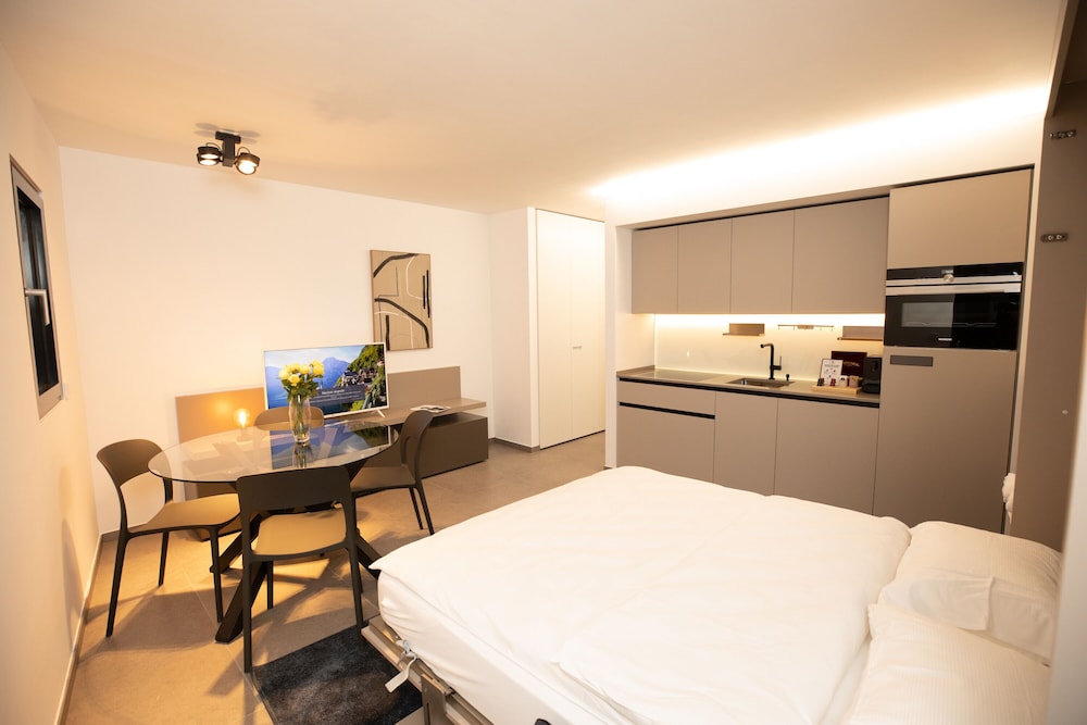 Res.3544 Apt Standard 201