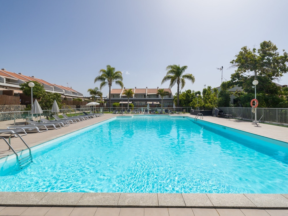 Apartment in Pasito Blanco Near Private Beach