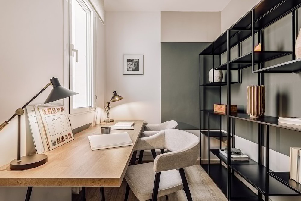 Agate - 2 Bedrooms in Trafalgar