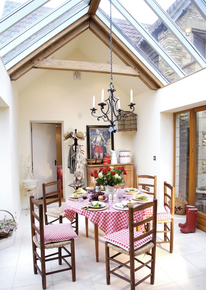 Fosse Farmhouse B&B and Holiday Cottages