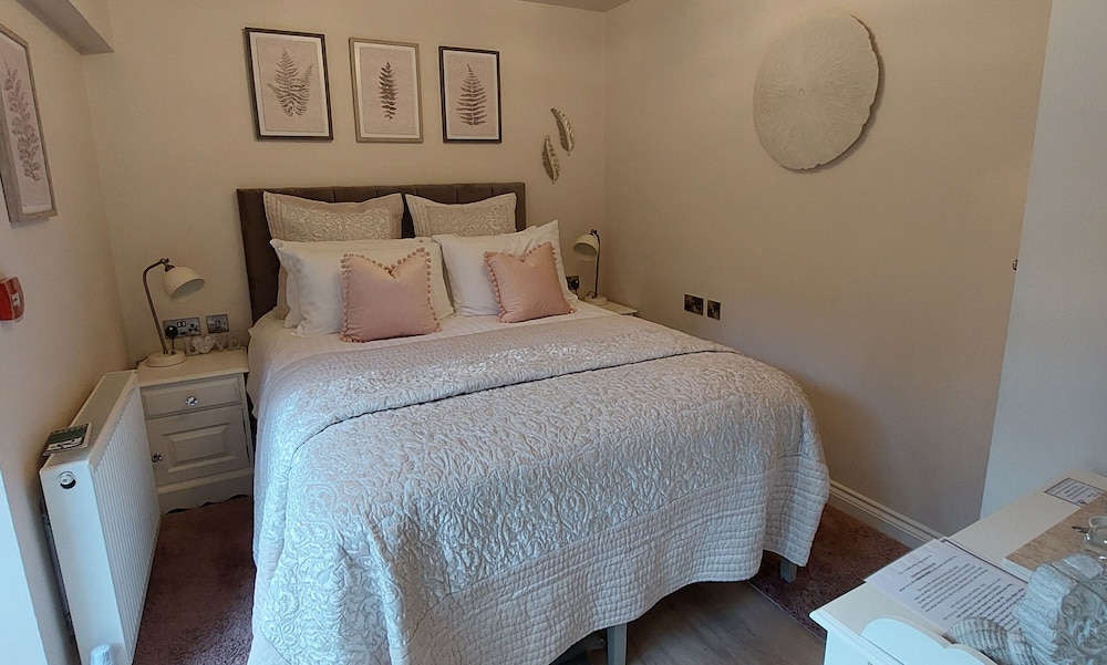 Afon Rhaiadr Country House