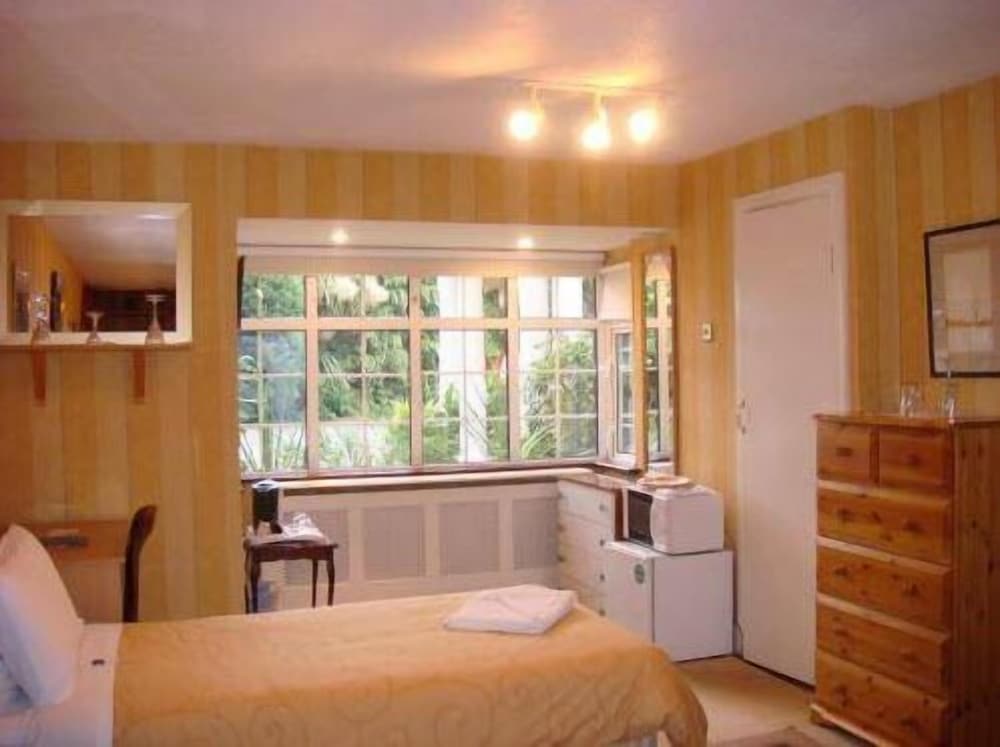 Brookville Guest House