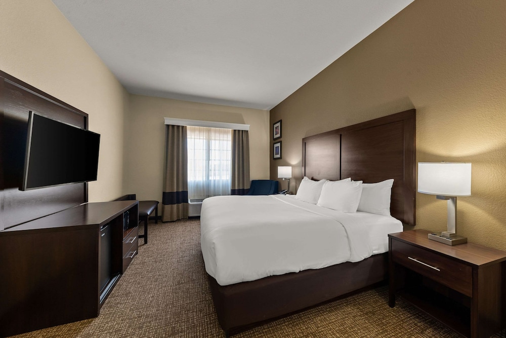 Comfort Inn & Suites Atoka