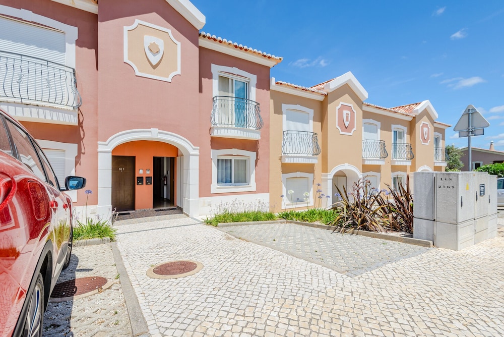 Casa Maria at Boavista Resort Lagos