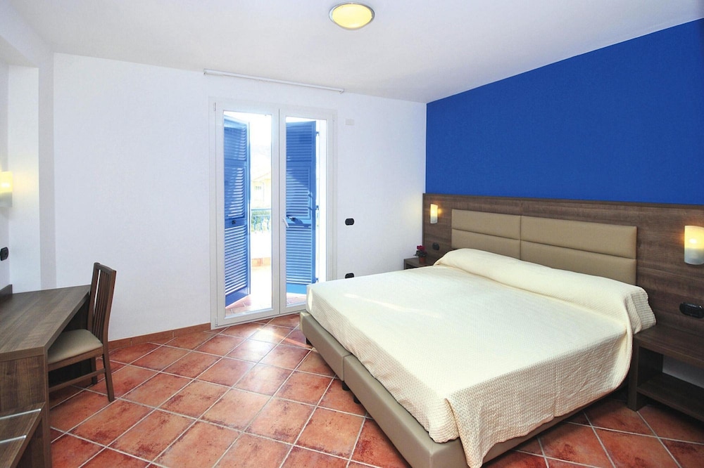 Holiday Resort Ai Pozzi Village Resort, Loano photo 2