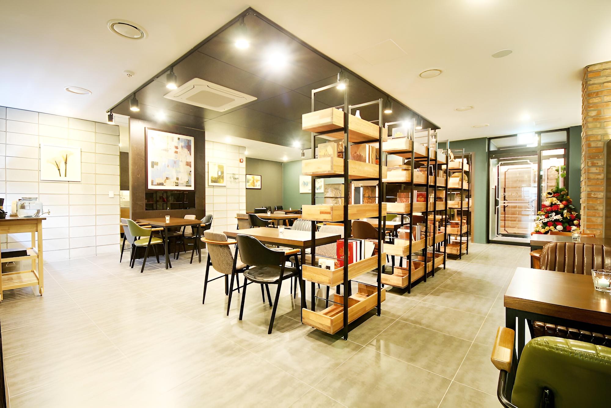 Hamyang Hotel Raon