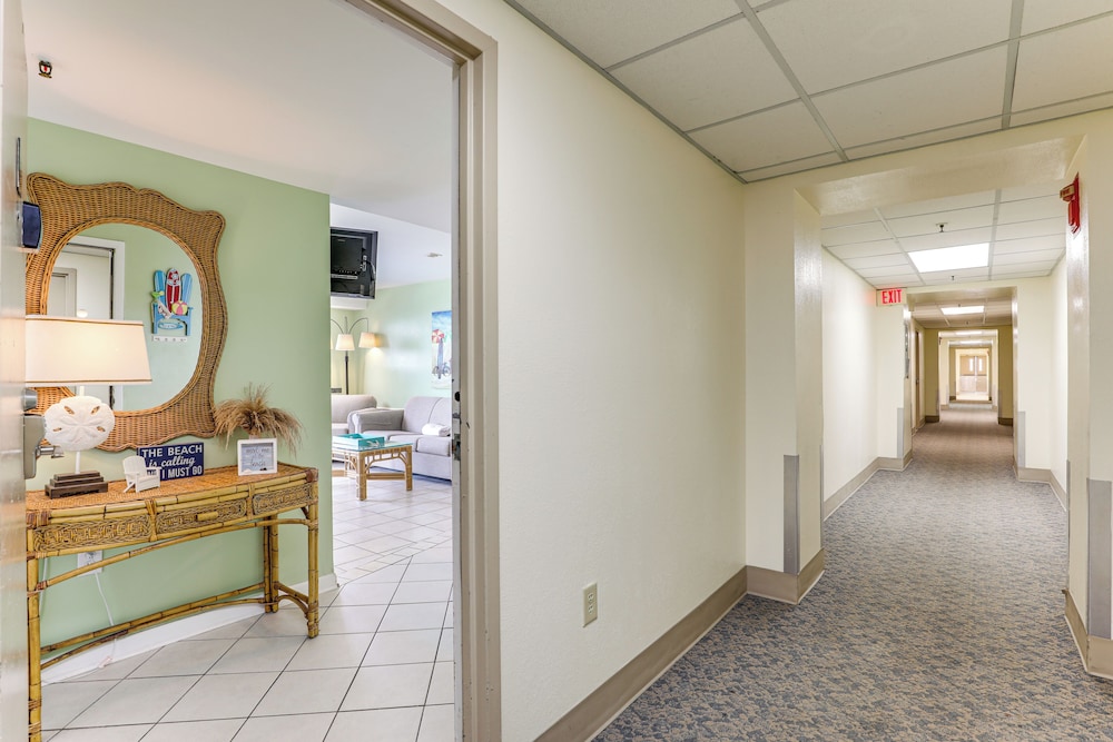 Steps to Shore: Resort Getaway in Myrtle Beach!