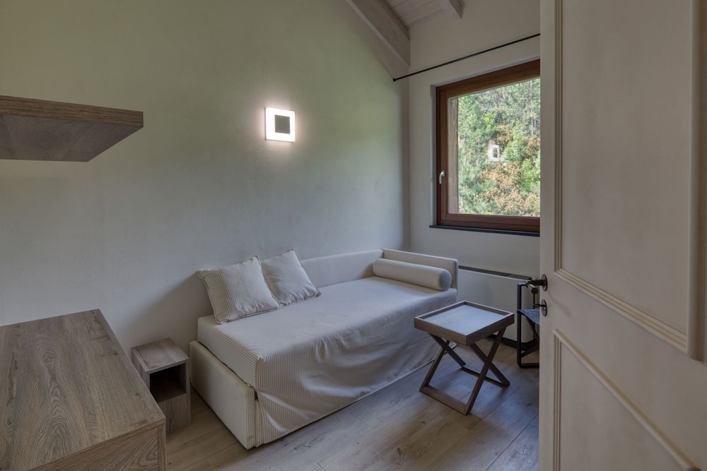 Mirandola Suites