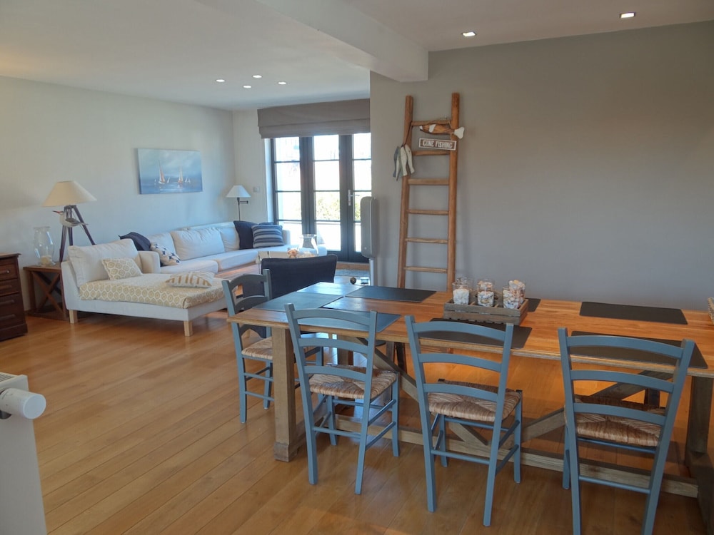 Bright Attic With Sea Breeze