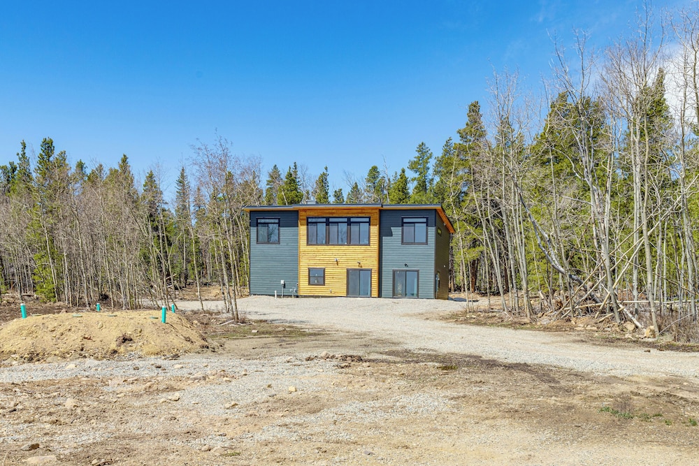 3 Mi to Fairplay Beach: Mountain Getaway