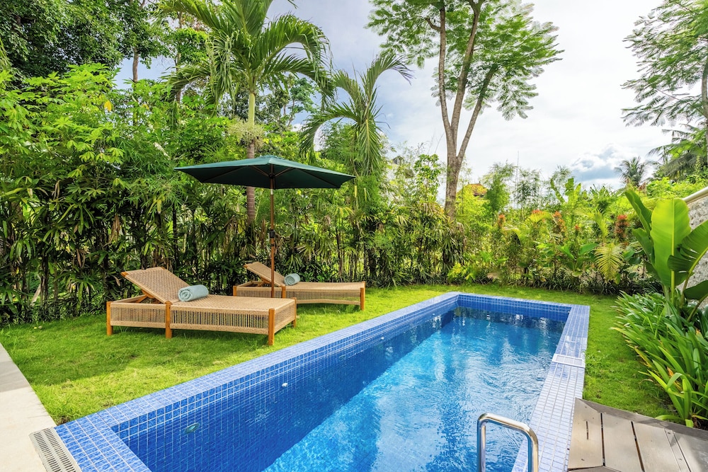 Hidden City Ubud - Modern Villas & Townhouses with Private Pools, Nature Views and Wellness Access