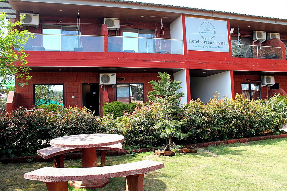 Hotel Green Crystal