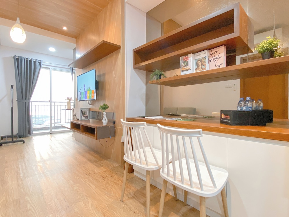 Great Choice 1Br Apartment At Green Bay Condominium