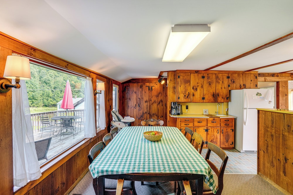 Hawley Home w/ Deck & Mtn Views: Swim, Ski & More!