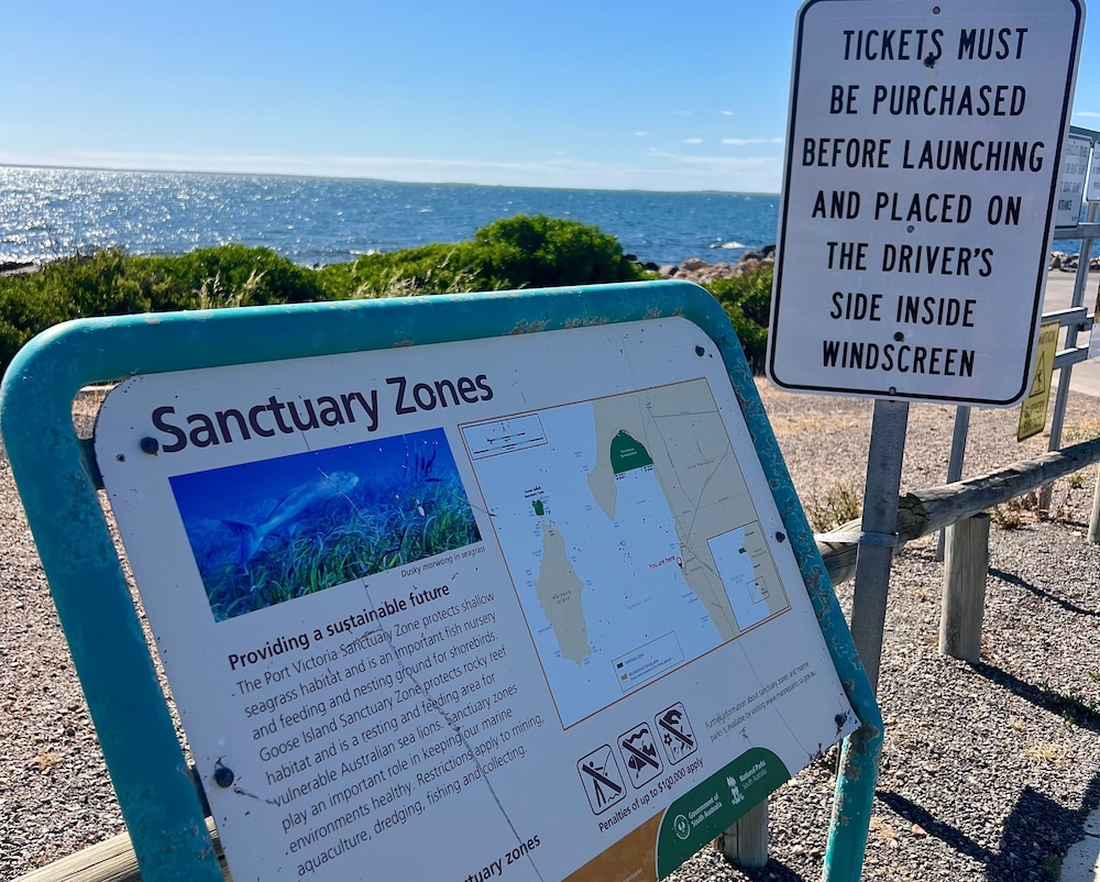 Saltwater Breeze - Ocean Views 5BR Beach House