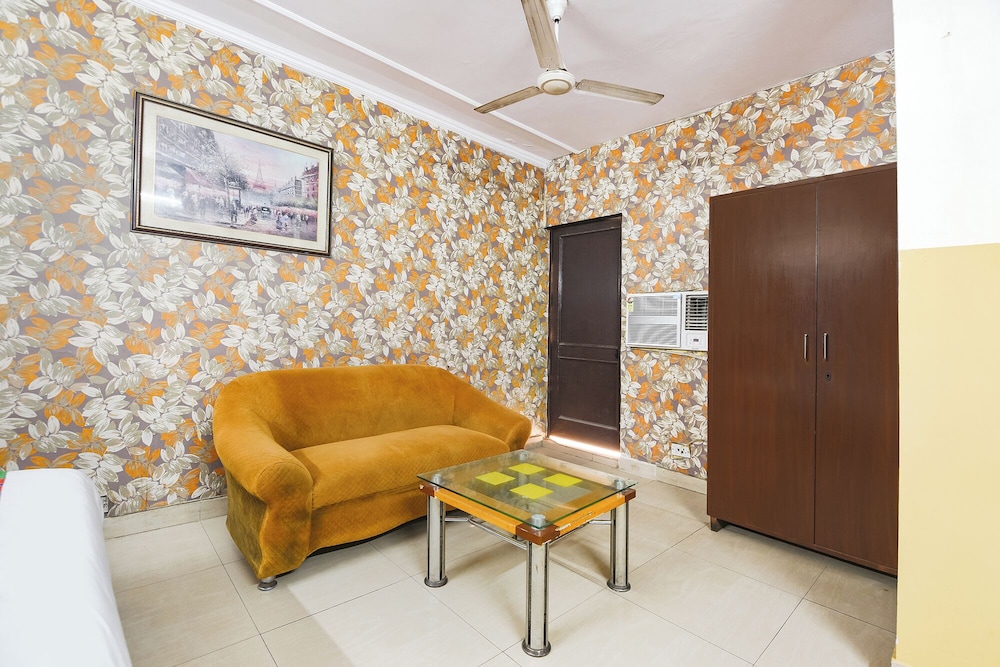 Fabhotel Kalka Residency
