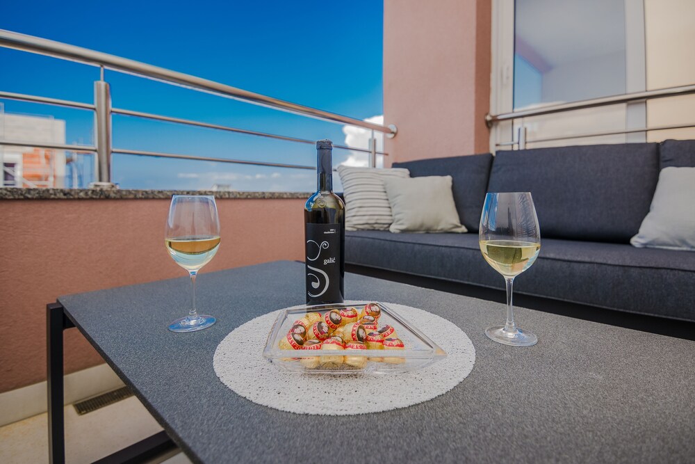 Apartments Gavran