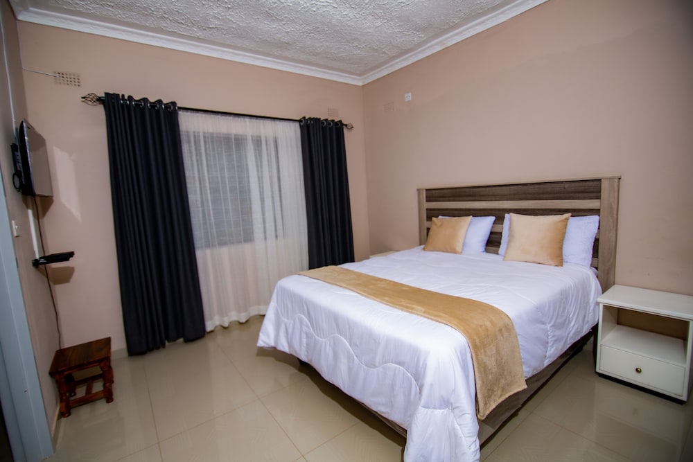 Lulu Guest Lodge