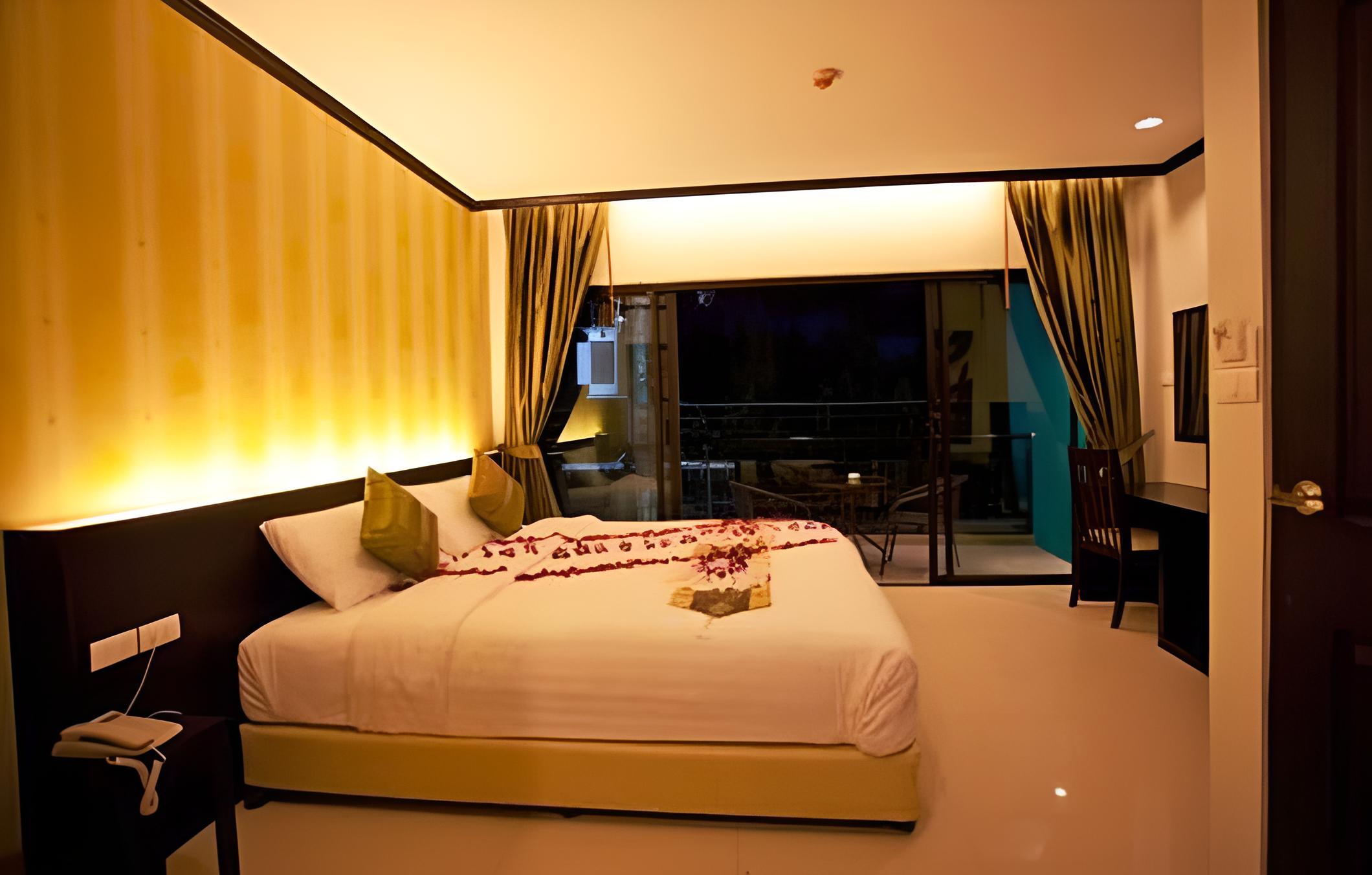Kata Green Beach Hotel