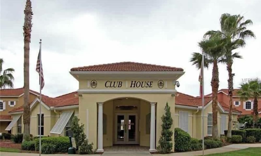 LKB4705AW 4 Bedroom villa in Lake Berkley 4 Home