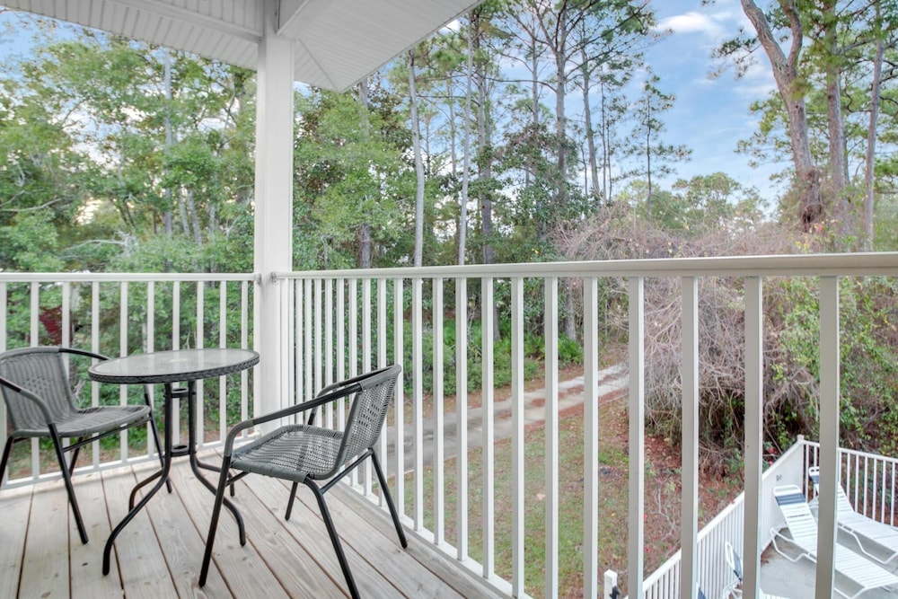 Laguna Breeze Unit C
