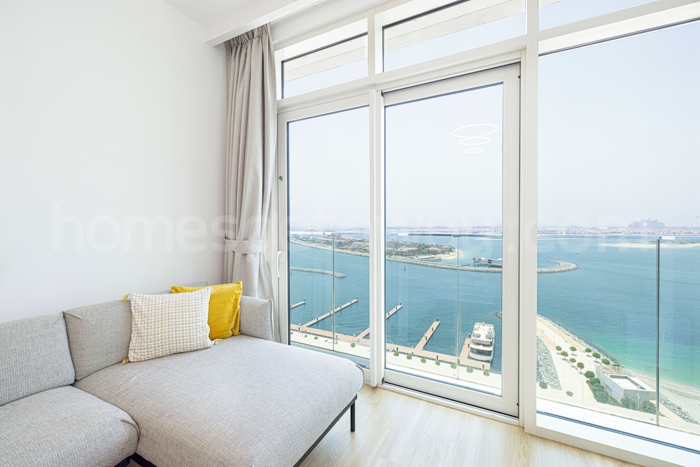 Homesgetaway-SunriseBay Emaar Beach ront