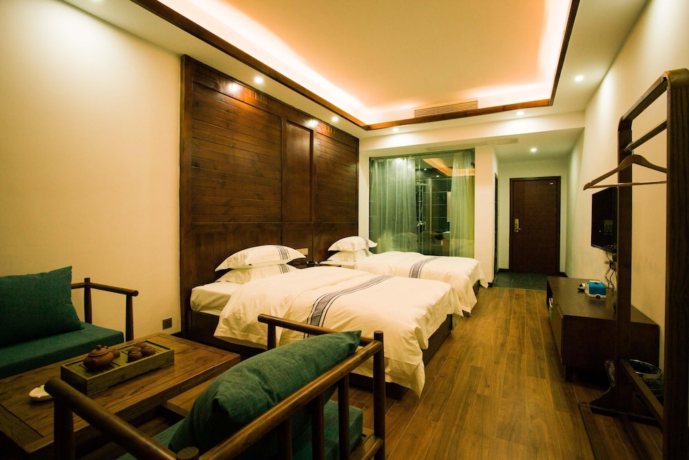 Jingshuihuajian Boutique Inn