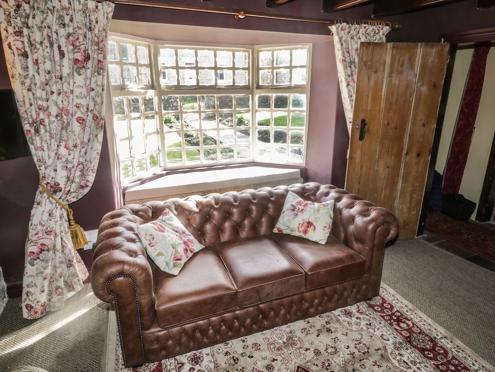 Bute Cottage