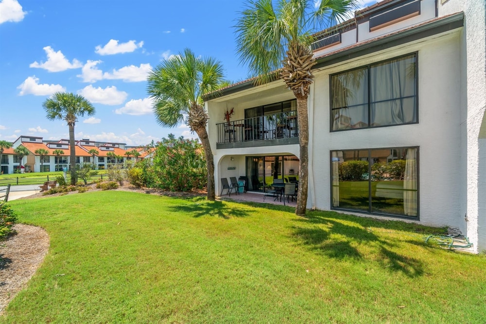 Edgewater Villa 1507 view 5