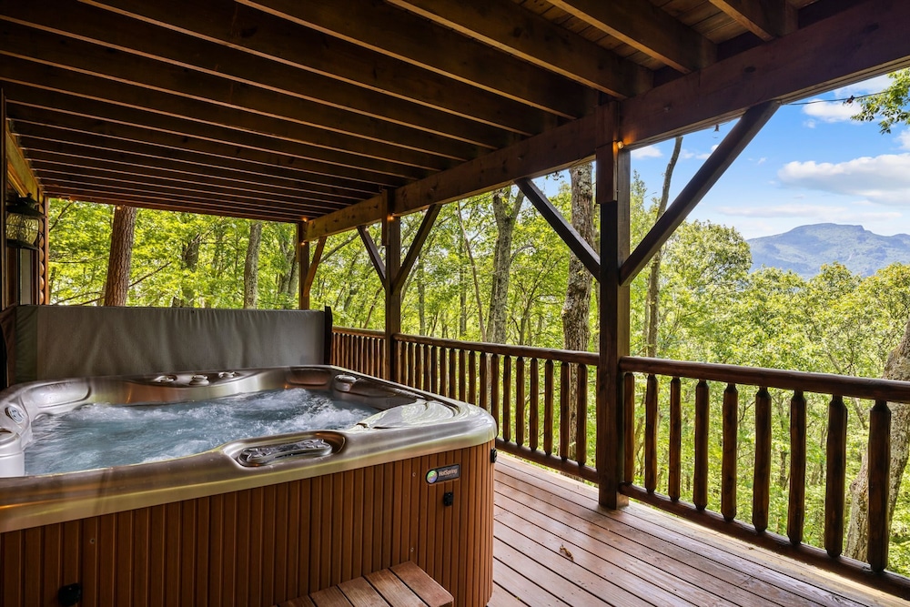 Eagle Nest Lodge Hot Tubs Mountain Views