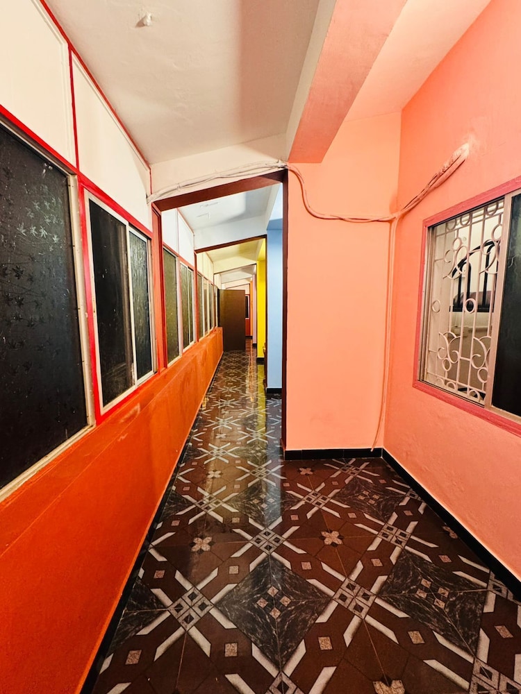 Lost Paradise A Social Hostel