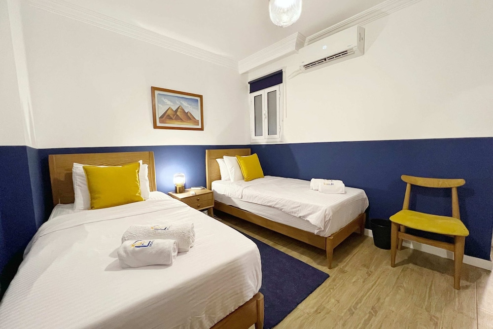 Xuru Stays I Spellbinding 2 BDR Apt. At The Giza Pyramid's Doorstep