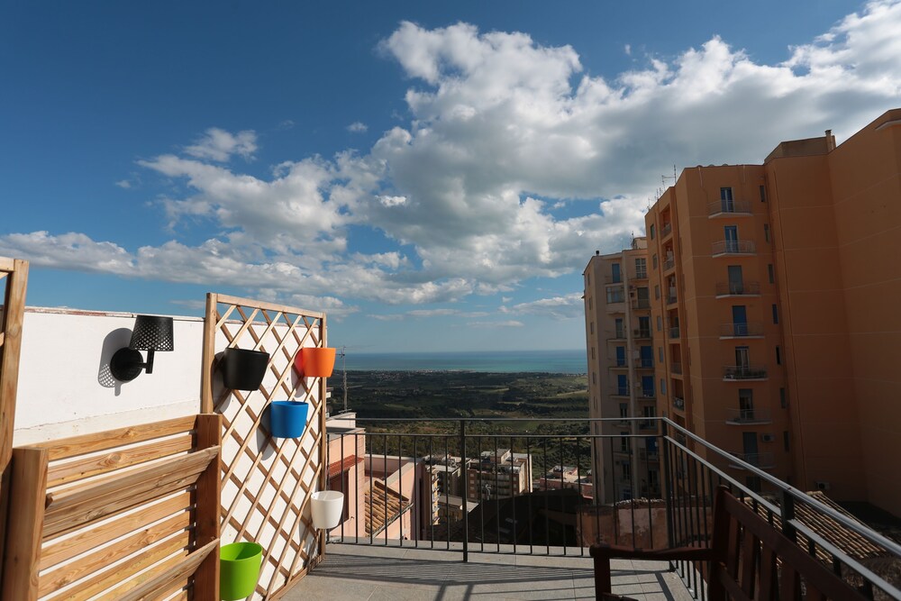 OIKIA AUTOMATIC ROOMS