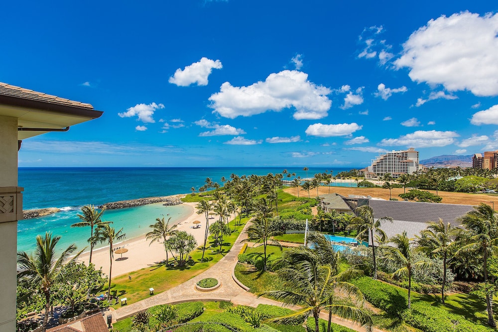 Hale Leilani Ko Olina Beachfront w/ Views! view 2
