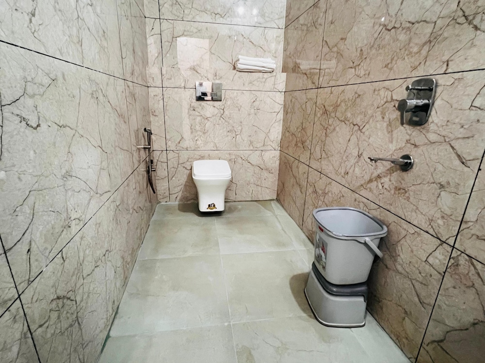 Hotel Hare Krishna Dham