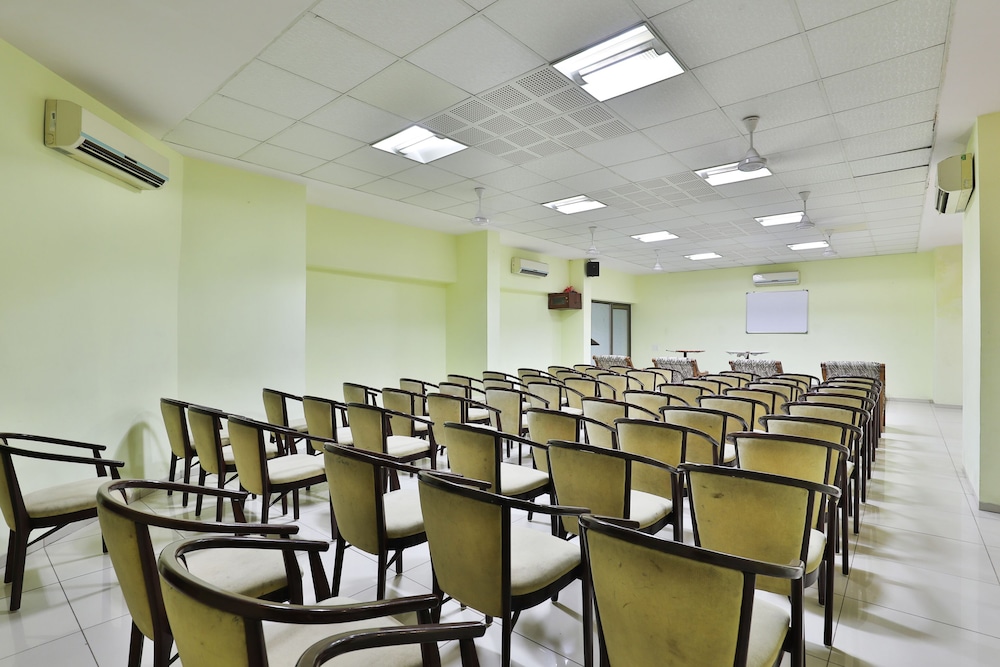 meeting & event spaces