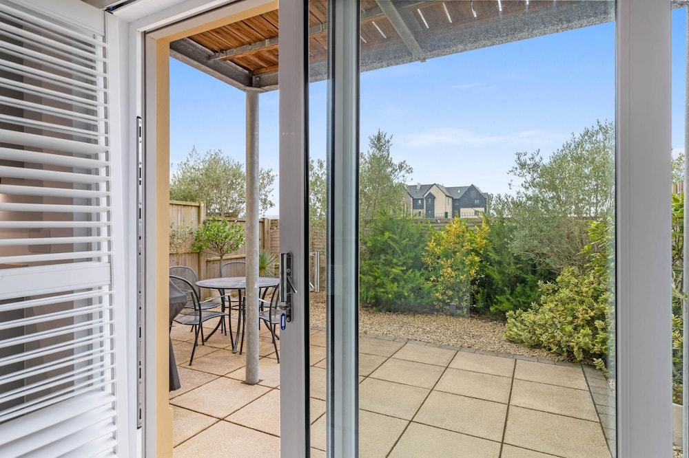 Cottage Mews - 3 Bedroom Cottage - Tenby