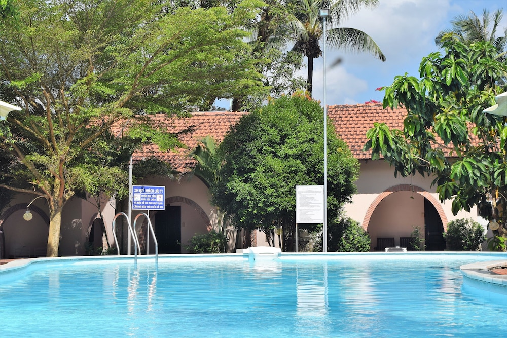 Diadem Resort