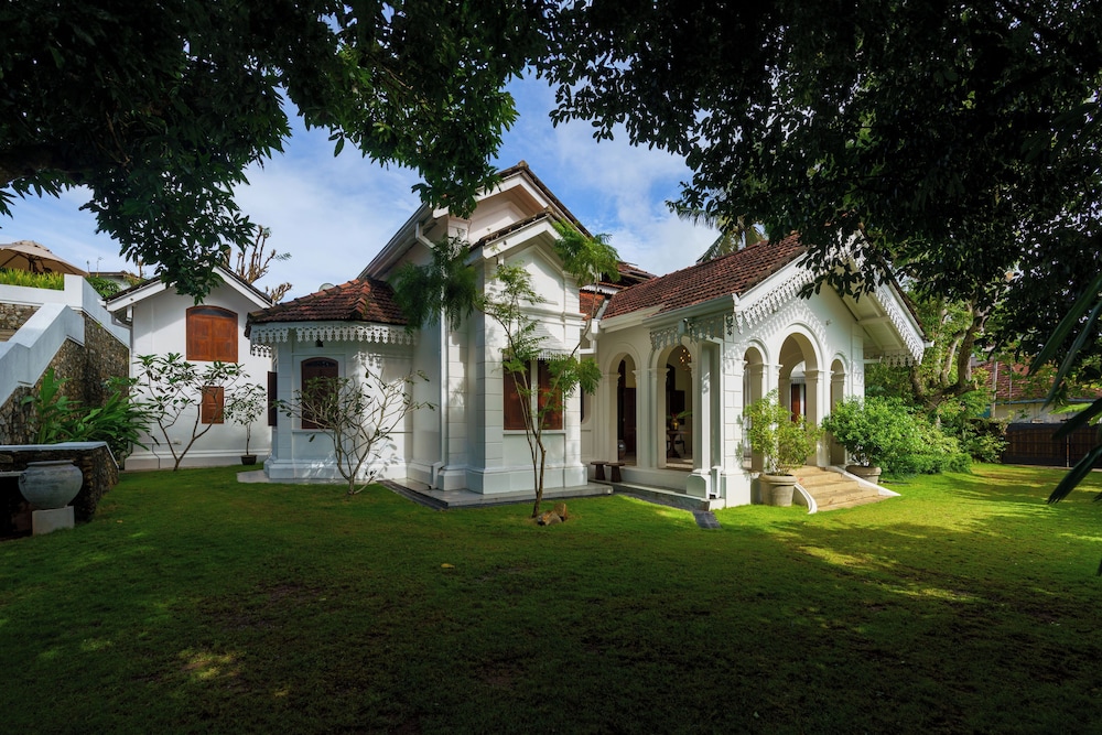 Elliot House Galle
